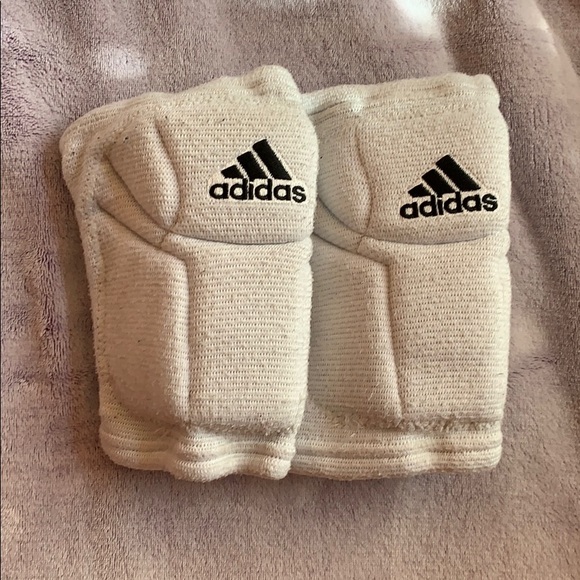 adidas knee pads